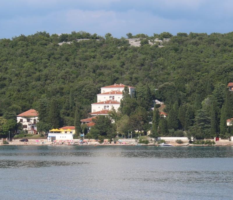 Hotel Delfin Omisalj Exterior photo